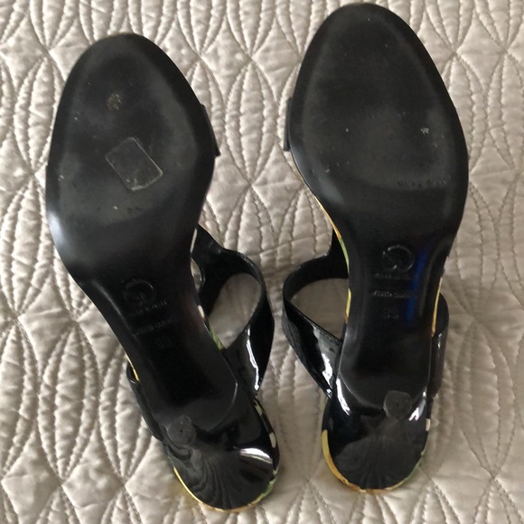 St John Black Heels - Picture 4 of 6